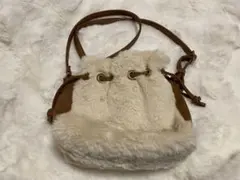 ファーショルダーバッグ クリーム色