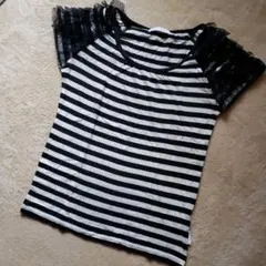 値下げ　earth music&ecology フリル袖 Tシャツ