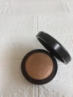 MAC ミネラライズ　スキンフィニッシュ　ミディアムダーク