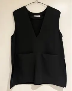 Vネック　ベスト　ジレ