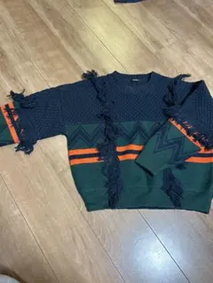 着用回数少なめ　ムルーア　MURUA フリンジニットセーター 長袖 ネイビー