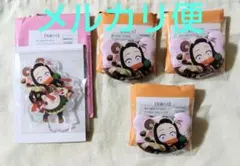 鬼滅の刃〈竈門 禰豆子〉実りの秋まつり アクリルスタンド くま 缶バッジ A