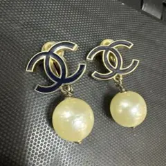 CHANELパールイヤリング