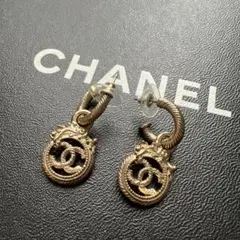 CHANEL ヴィンテージ　ピアス