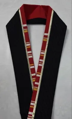 k-019 重ね襟　刺繍　振袖　成人式　三重タイプ　縞模様　黒×赤×金