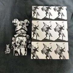 400% キューブリック・ベアブリック