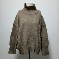【ANDJ】ニット（フリー）長袖トップス タートルネック ブラウンのサムネイル