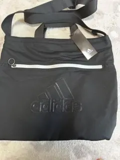 adidasショルダーバッグ