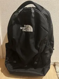 美品！THENORTHFACEリュックサックブラック ヴォルト27L