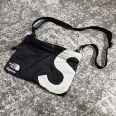 人気✨ The North Face Supreme サコッシュ