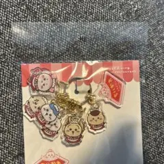 ちいかわレストラン　ホールスタッフ集合！なアクリルチャーム