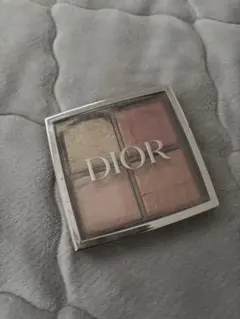 DIOR ハイライトパウダー 4色パレット 004 ローズゴールド