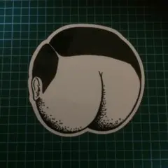 お尻顔 桃尻顔 防水ステッカー（シール）モノクロ  ID:S003