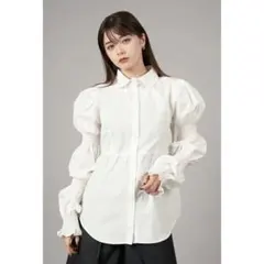 【極美品】 byheenieheenieホワイト パフスリーブ シャツ
