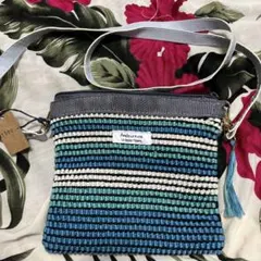 ストライプ編み物ポシェット