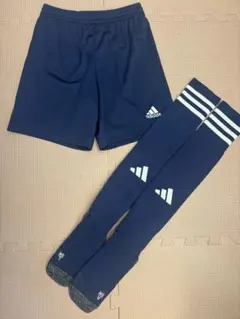 adidas ネイビー ショートパンツとソックスセット