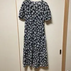 GU フラワープリント 半袖ロングワンピース S