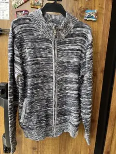 Item thumbnail for item cacfe709-3232-4bf8-a5f6-b341b71d9954