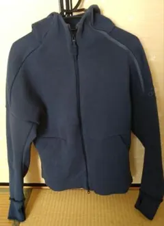 アディダス ジップアップパーカー