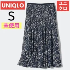 未使用✨UNIQLO ユニクロ　シフォンスカート　丈短め　花柄　ネイビー　紺　S