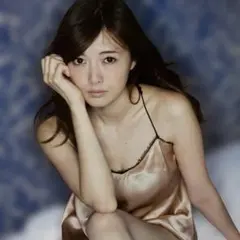 白石麻衣 衛藤美彩 切り抜き 1枚2面