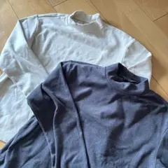 【2枚セット】UNIQLO 長袖カットソー 150 黒　白