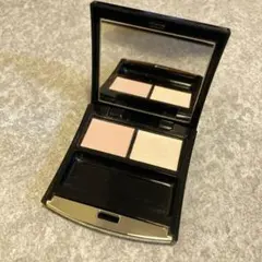 FMG チーク　エフエムジー　頬紅　ツヤ感