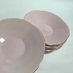 Item thumbnail for item 4a560592-0970-40bc-9d4b-11c10553e438