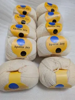 Item thumbnail for item 7b5a75e8-54c4-4bb3-aaad-2a3ada89d7dc