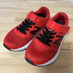New Balance レッド スニーカー　17㎝