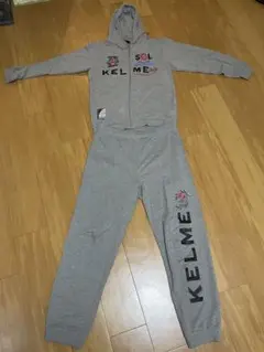 KELME & CASA フード付きスウェットセット