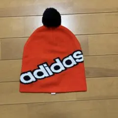 adidas オレンジ ニット帽