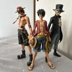ワンピース　ルフィ　サボ　エース　フィギュア　msp 三兄弟