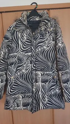 2025年最新】dresscamp ダウンの人気アイテム - メルカリ