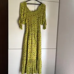 earth花柄オフショルダーワンピース