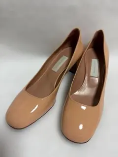 L’AUTRE CHOSE ピンクベージュ パンプス エナメルのサムネイル