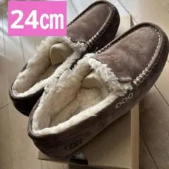 ugg 24.5