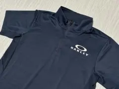 【美品 】オークリー ハーフジップ 半袖シャツ メンズ M ネイビーのサムネイル