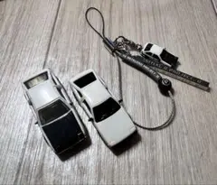 トヨタ AE86 ミニカー 3台セット　ストラップ　イニシャルD