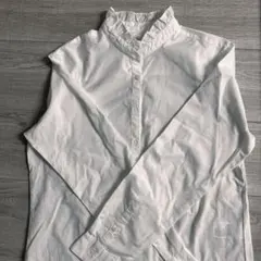 襟フリルブラウス