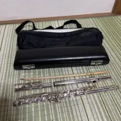 J. Michael フルート 本体 黒ケース付き J. Michael フルート 本体 黒ケース付き