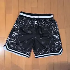 公式ライセンス】NBA Ultra Game 総柄 フリースショーツ S 黒 - メルカリ