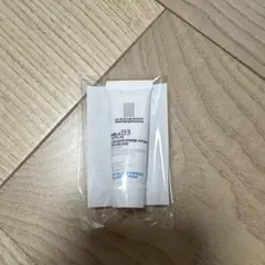 LA ROCHE-POSAY MELA B3 SERUM サンプルのサムネイル