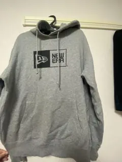 NEW ERA グレー フード付きスウェット M