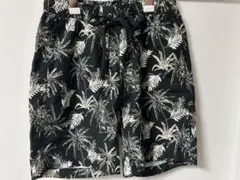 【値下中♪】デフィリアスオム　水着のサムネイル
