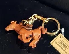 日髙で見つけた❓競馬馬のキーホルダー‼️午年にピッタリ‼️