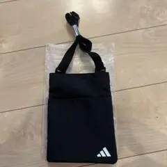 新品未使用　adidas アディダス　オリジナルポーチ　非売品