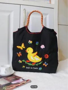 【最終値下げ】新品　アヒル刺繍トートバッグ　エコバッグ　黒　Mサイズ
