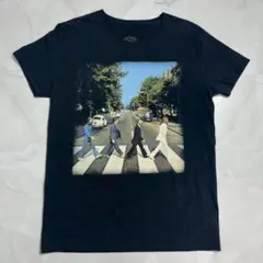 美品　THE BEATLES ビートルズ アビーロード バンドTシャツ 古着のサムネイル