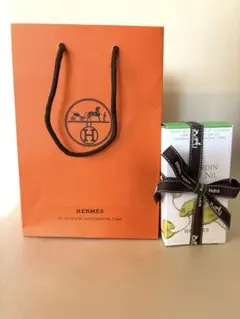 M.様用　HERMES ナイルの庭 ヘア&ボディ ドライオイル 50ml